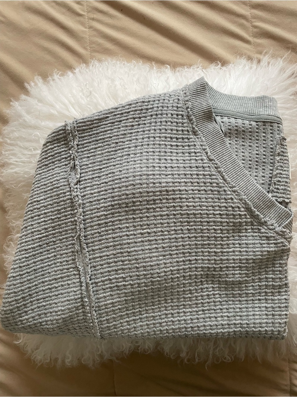 🩶🤍American Eagle Outfitters Sweater Size M ( really oversized) - Picture 12 of 12